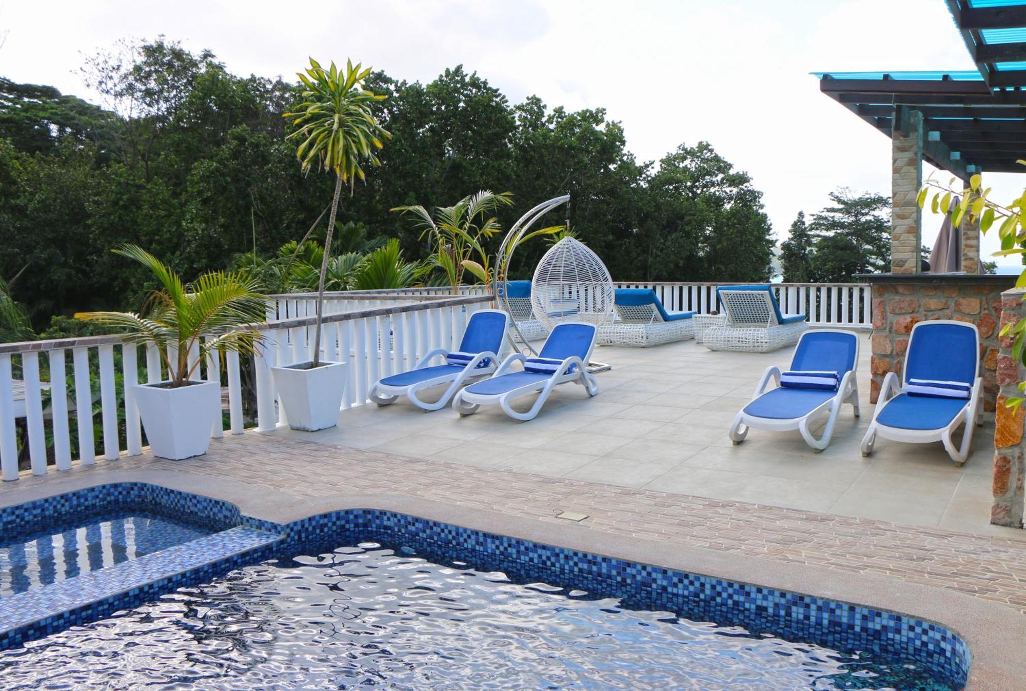 Appartamento Ocean Blue Bay Anse Volbert Village Esterno foto