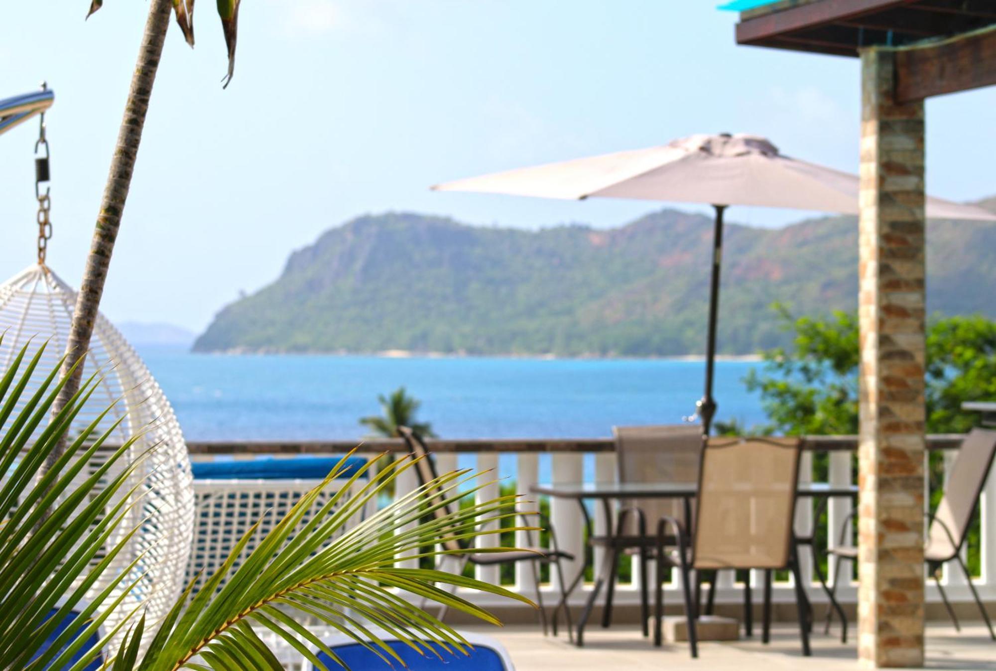 Appartamento Ocean Blue Bay Anse Volbert Village Esterno foto